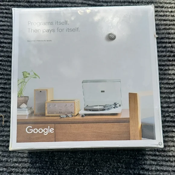 Google Smart Thermostat in Silver - Picture 2 of 3